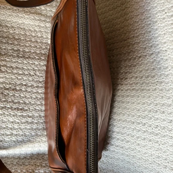 Patricia Nash Athani Leather Shoulder Crossbody Handbag Zip Top - Picture 5 of 10